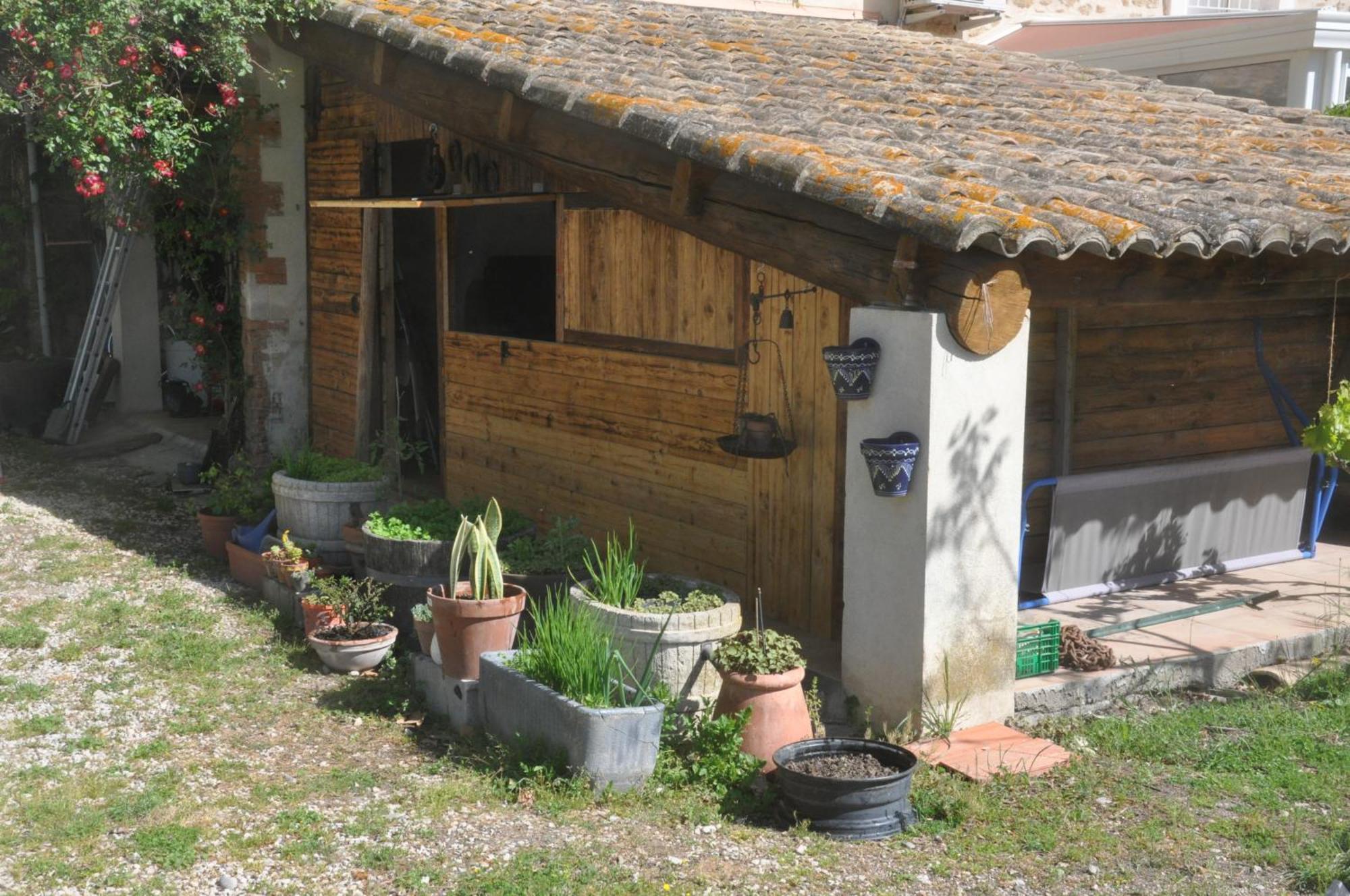 Отель La Ferme De Tonton Jules 2 Антрег-сюр-ла-Сорг Экстерьер фото